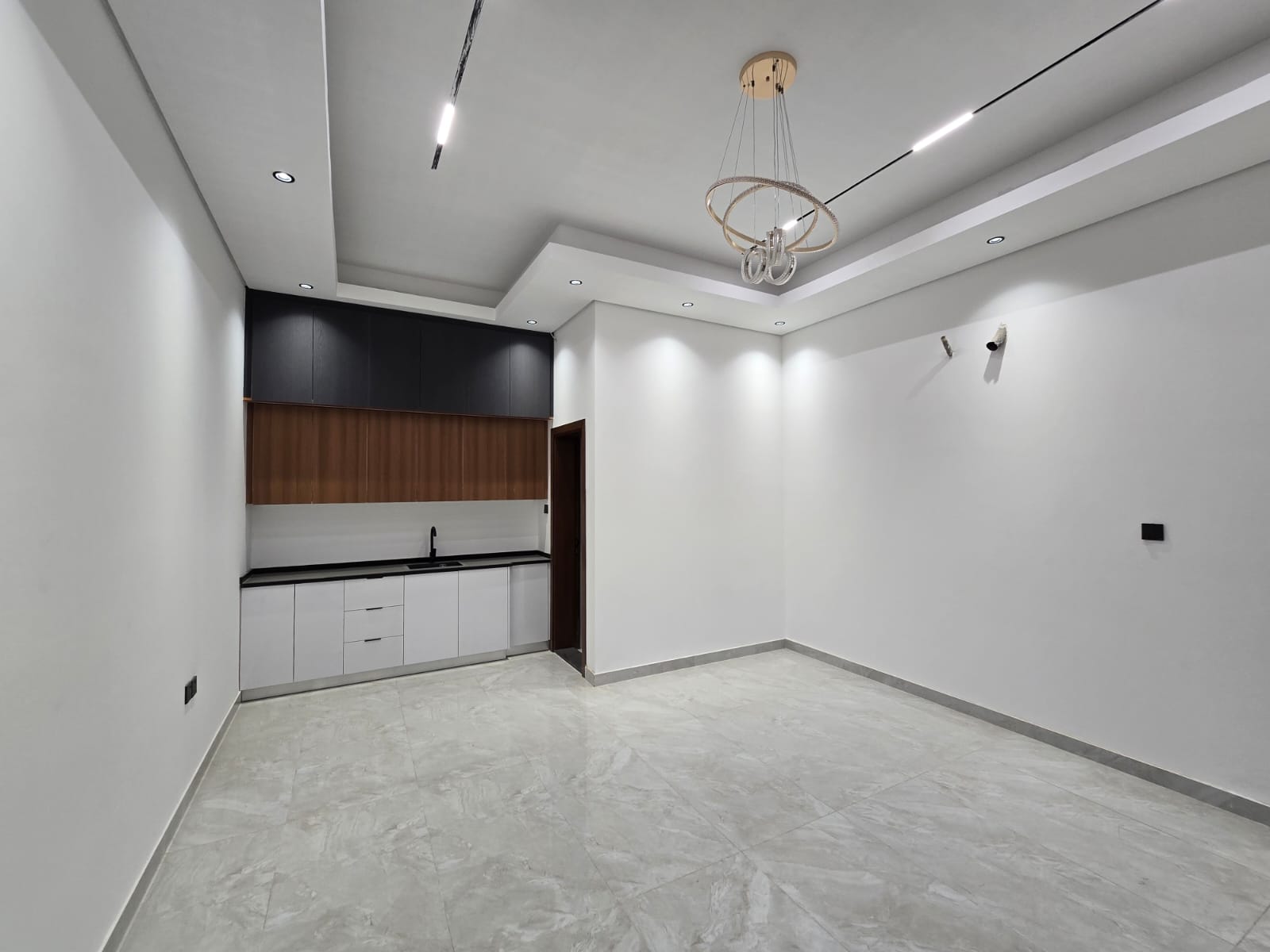 CORNER LUXURY VILLA - 7 MASTER ROOM – photo 6